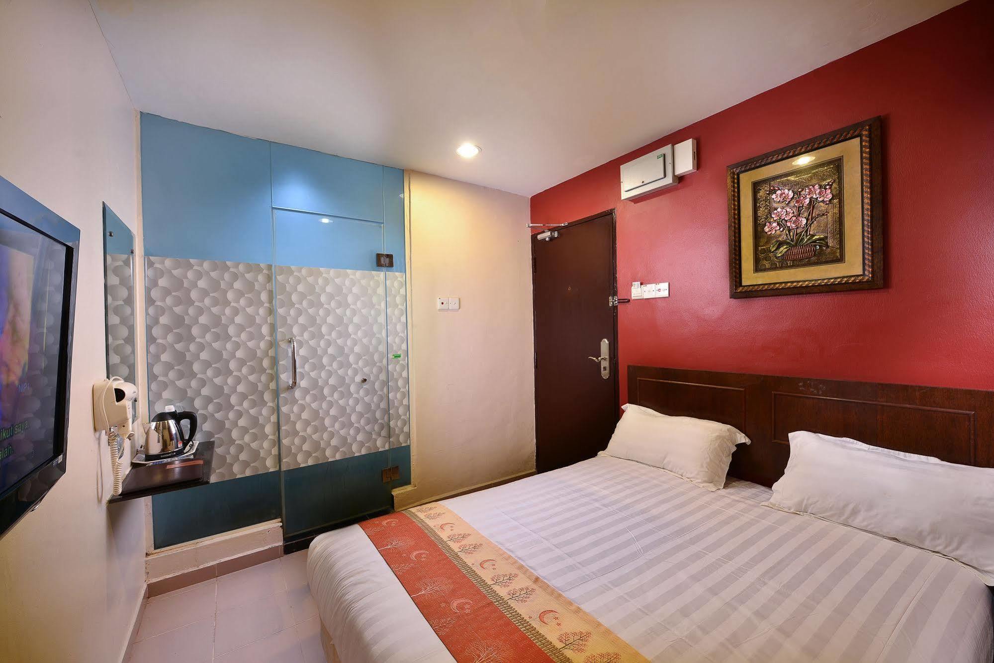 קואה Bahagia Hotel Langkawi מראה חיצוני תמונה